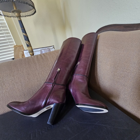 Theory Knee Boot in Wine Red Leather Size 37/7 NWT - Picture 12 of 15